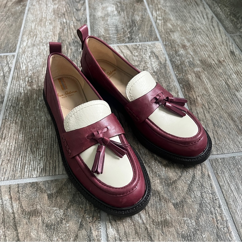 Sam Edelman Caylia Red White Loafers. Tassels. Women’s Size 7, Fall Comfy